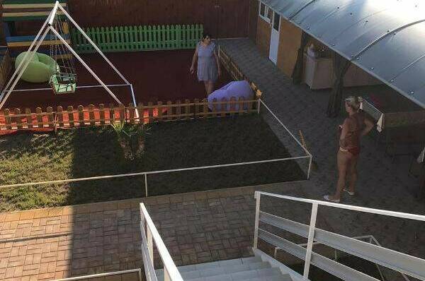 Изображение Изображение отеля / гостиницы "Гостевой дом «Азалия»" #10 #8