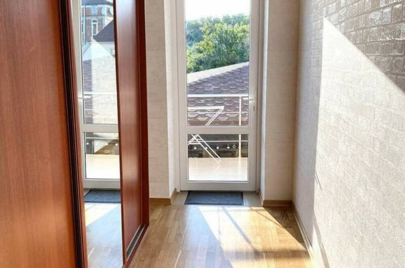 Изображение Изображение квартиры / апартамента "Трёхкомнатные апартаменты в частном доме" #10 #8