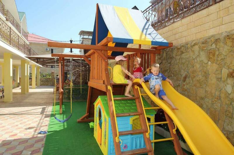 Изображение Изображение отеля / гостиницы "Гостевой дом «Лев»" #10 #8