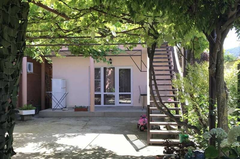 Изображение Изображение отеля / гостиницы "Гостевой дом на Ореховой 26" #10 #8