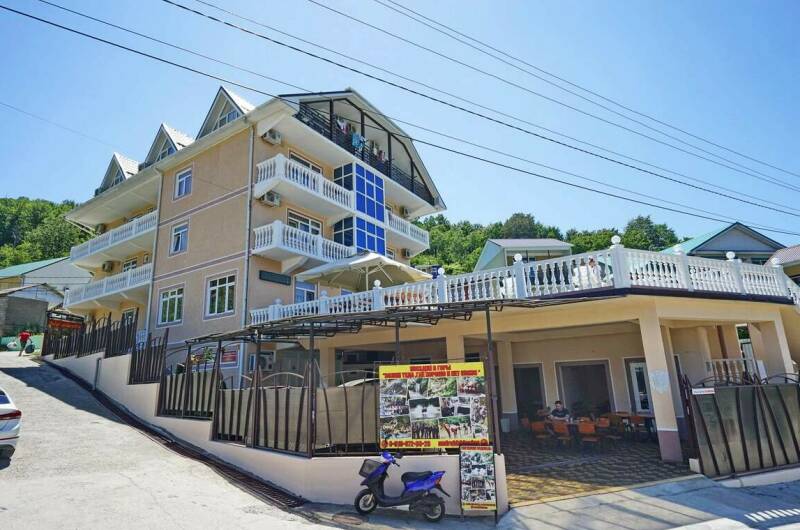 Изображение Изображение отеля / гостиницы "Гостевой дом «Алина»" #11 #9