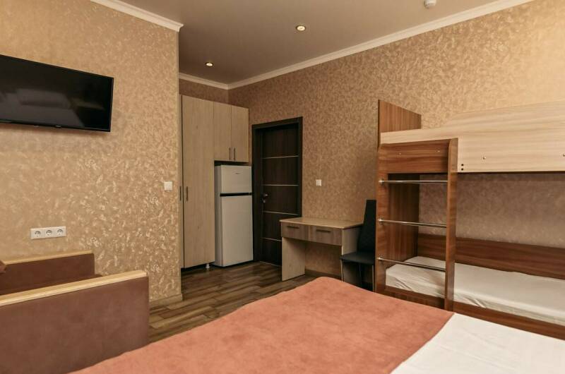 Изображение Изображение отеля / гостиницы "Гостевой дом «MoreON»" #10 #8