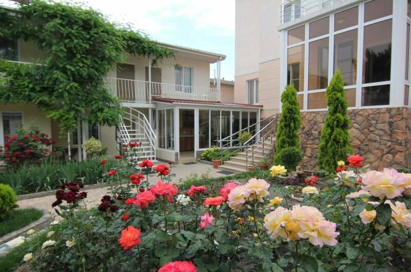 Изображение Изображение гостиницы "Частный гостевой дом «Лето на море»" #1 #1