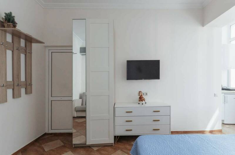 Изображение Изображение квартиры "Уютная студия на берегу моря" #4 #4