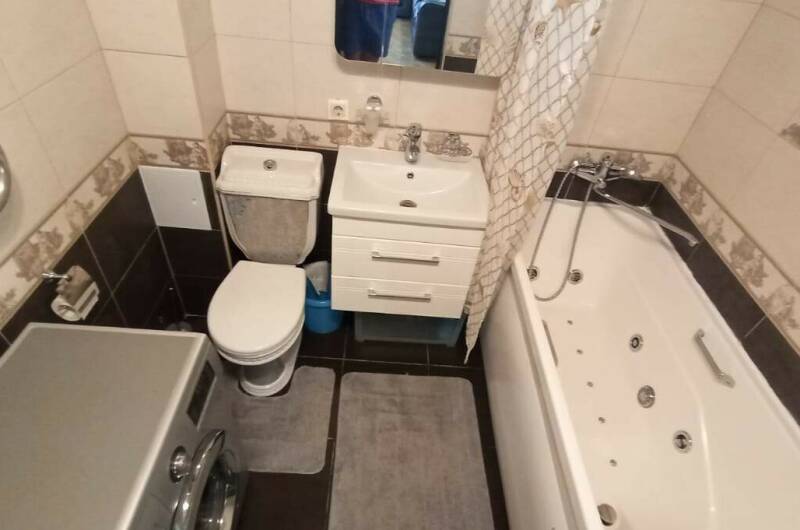 Изображение Изображение квартиры &quot;Евротрешка в 15 минутах от набережной&quot; #7 #7