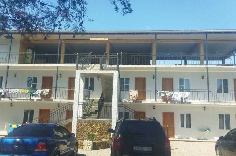 Изображение Изображение отеля / гостиницы "Гостевой дом «Crown»" #10 #8