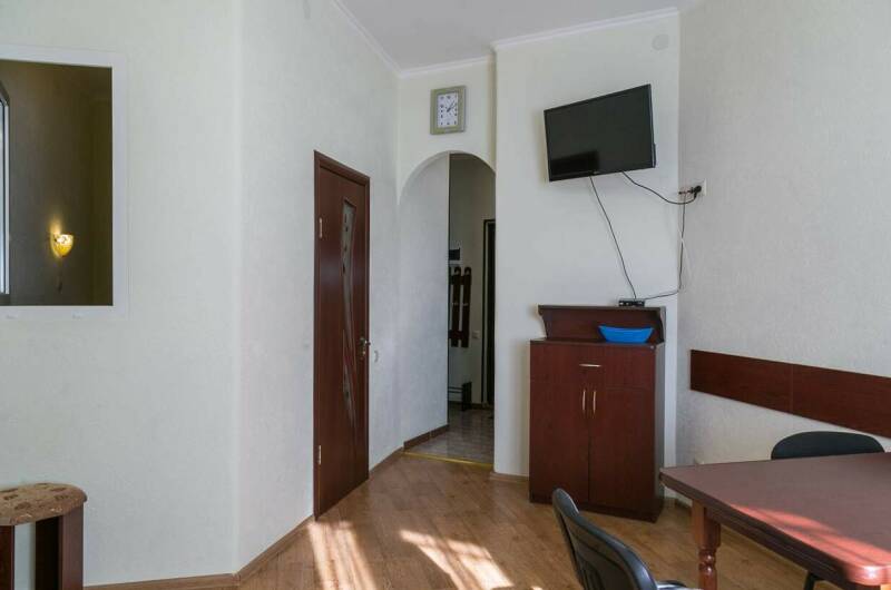 Изображение Изображение квартиры &quot;2-х комнатные апартаменты на берегу моря&quot; #8 #8