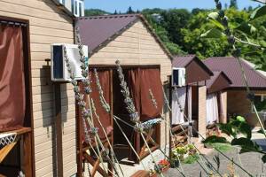 Изображение гостиницы "Коттеджи у моря «Стэфани»"