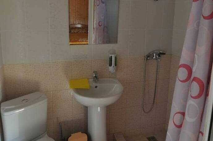 Изображение Изображение отеля / гостиницы "Коттеджи у моря «Стэфани»" #11 #9