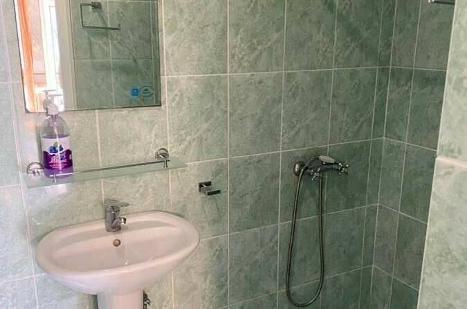 Изображение Изображение отеля / гостиницы "Гостевой дом «Рояль»" #11 #9