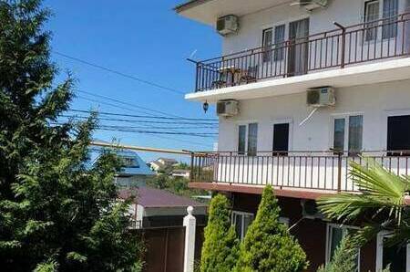 Изображение Изображение гостиницы "Гостевой дом «Робинзон»" #1 #1