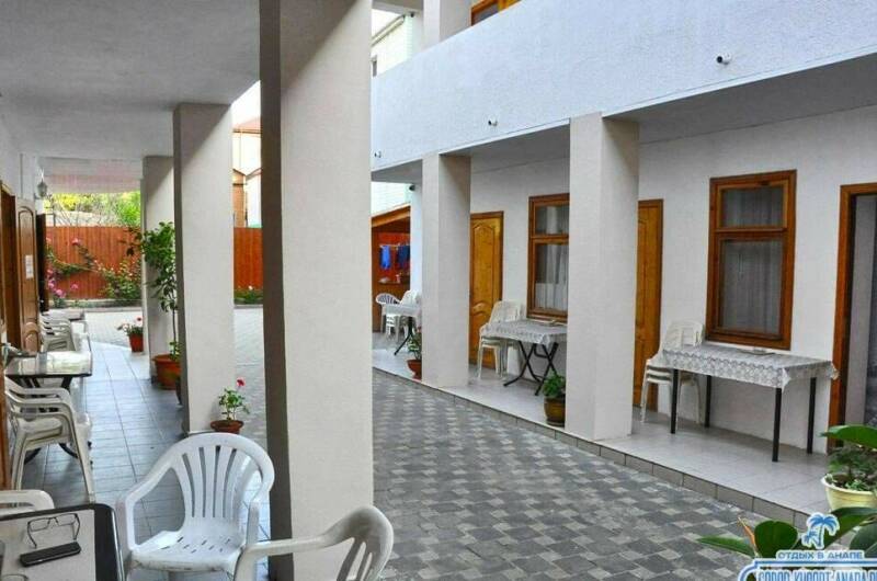 Изображение Изображение отеля / гостиницы "Гостевой дом на Самбурова 216 «А»" #10 #8