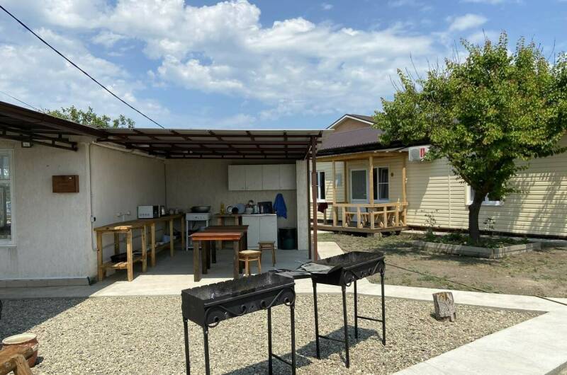 Изображение Изображение отеля / гостиницы "База отдыха «В гостях у моря»" #11 #9