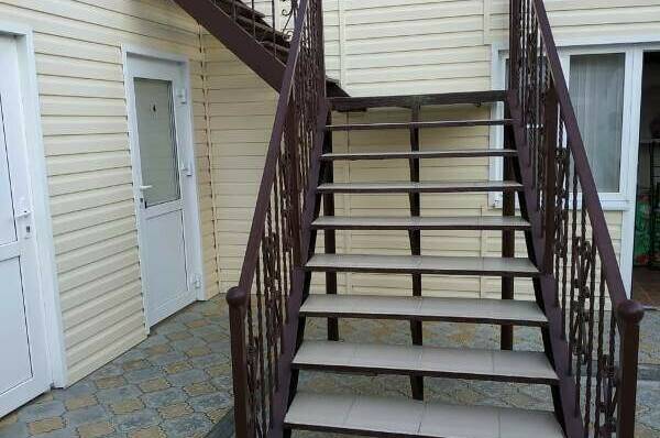 Изображение Изображение отеля / гостиницы "Гостевой дом «Лазурный»" #11 #9