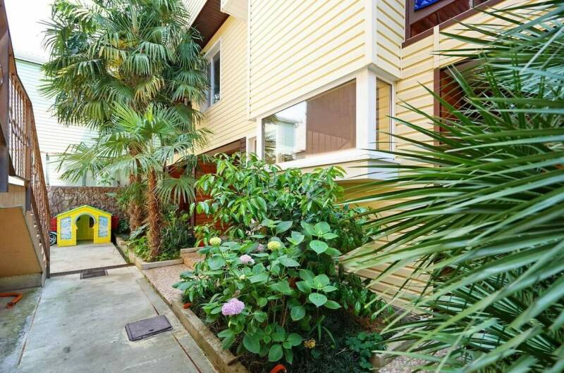 Изображение Изображение гостиницы &quot;Гостевой дом «Виктория +»&quot; #4 #4