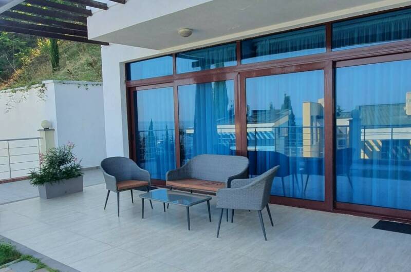 Изображение Изображение квартиры &quot;Апартаменты с террасой и бассейном&quot; #1 #1