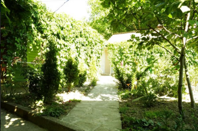 Изображение Изображение гостиницы "Гостевой дом «Зелёный дворик»" #7 #7