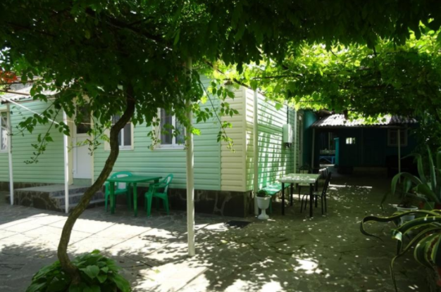 Изображение Изображение отеля / гостиницы "Гостевой дом «Зелёный дворик»" #10 #8