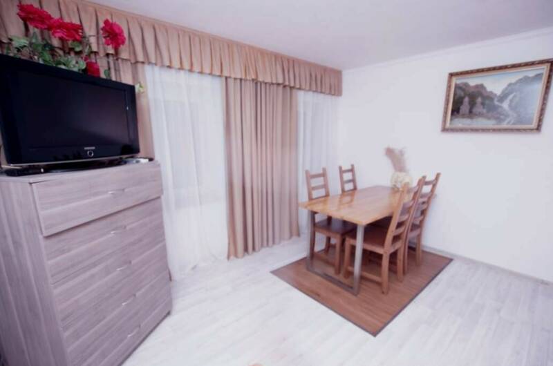 Изображение Изображение квартиры "Двухкомнатная квартира в частном доме" #1 #1