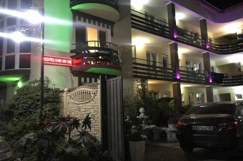 Изображение Изображение отеля / гостиницы "Гостевой дом «Адель»" #10 #8