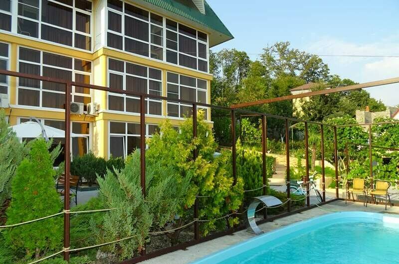 Изображение Изображение гостиницы "Гостевой дом «Grandevu»" #1 #1