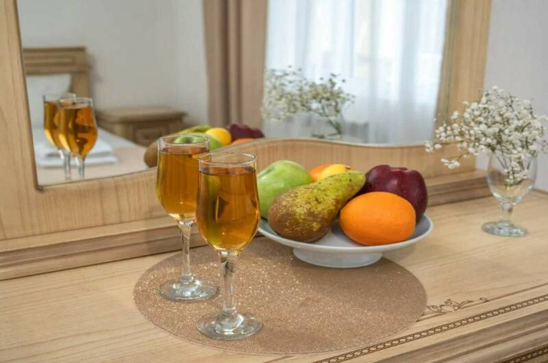 Изображение Изображение отеля / гостиницы "Семейный клуб-отель «Мадагаскар»" #10 #8