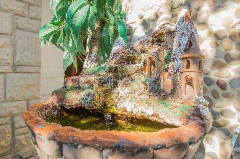 Изображение Изображение отеля / гостиницы "Гостевой дом «Дом с колоннами»" #10 #8