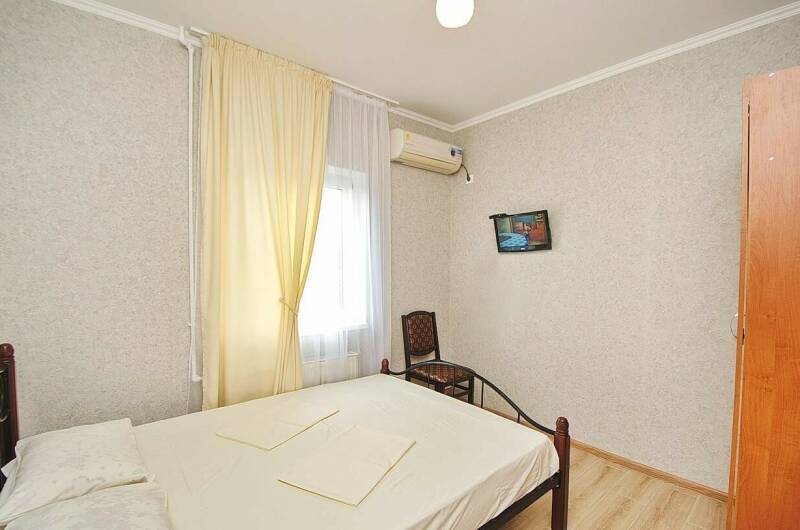 Изображение Изображение отеля / гостиницы "Гостевой дом «Диана»" #11 #9