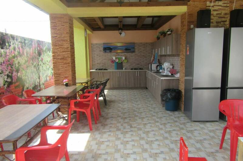 Изображение Изображение отеля / гостиницы "Гостевой дом «Лазурный»" #10 #8