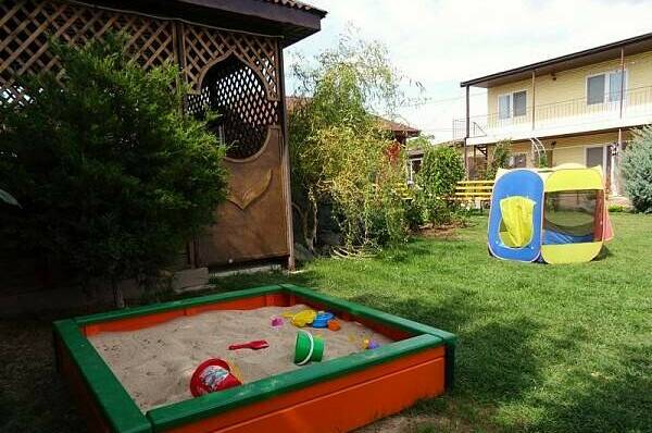 Изображение Изображение отеля / гостиницы "Гостевой дом «Ассоль»" #11 #9