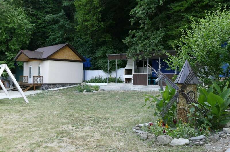 Изображение Изображение отеля / гостиницы "База отдыха «Полянка»" #10 #8