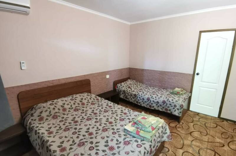 Изображение Изображение отеля / гостиницы "Гостевой дом «Луна»" #11 #9