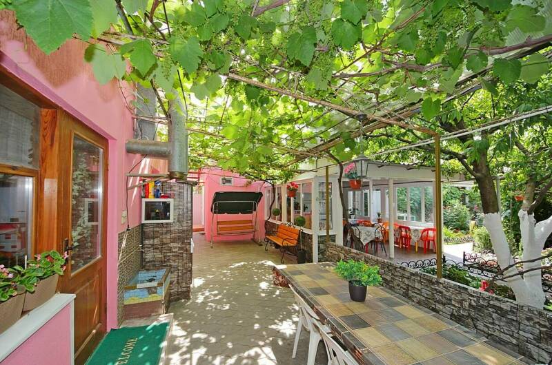 Изображение Изображение гостиницы "Гостевой дом «Зеленый дворик на Черноморской»" #3 #3