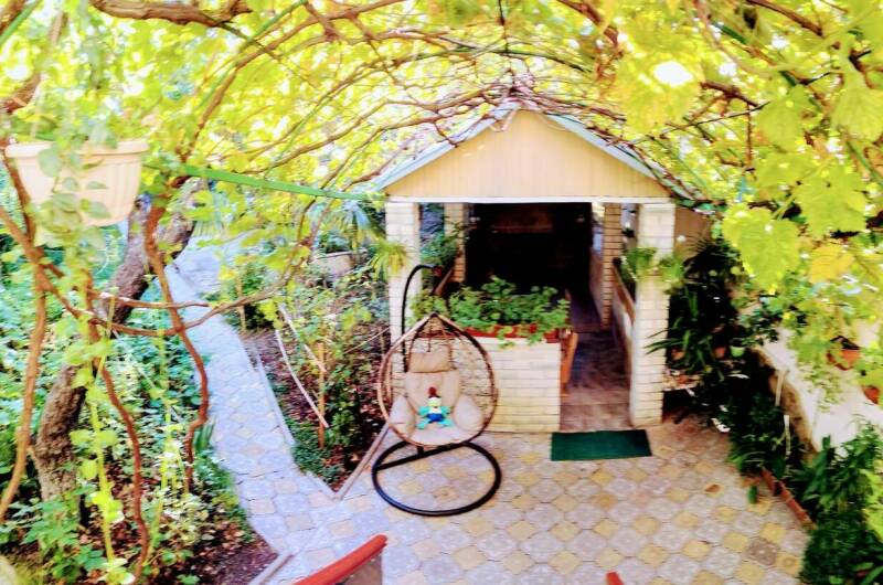 Изображение Изображение квартиры / апартамента "Дом под ключ в Гурзуфе с садом" #10 #8