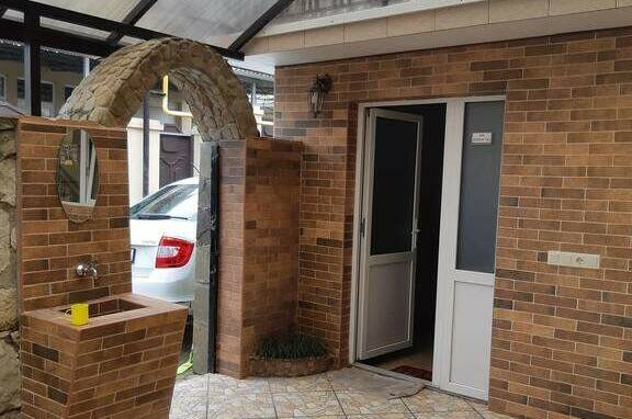 Изображение Изображение отеля / гостиницы "Гостевой дом «GreenWood»" #11 #9