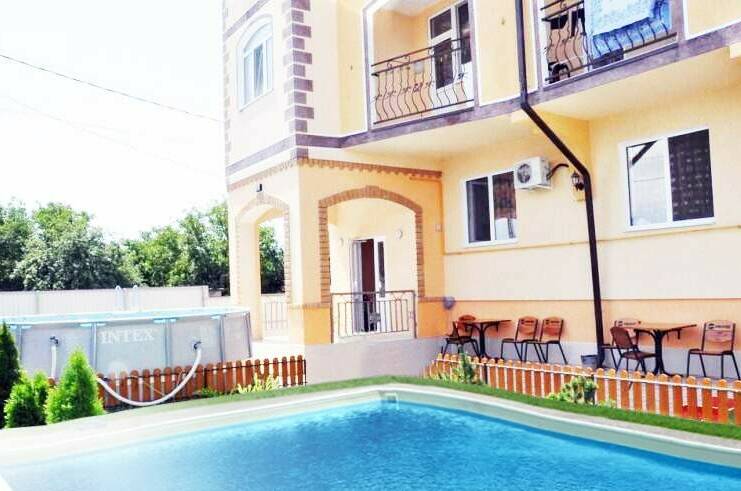 Изображение Изображение отеля / гостиницы "Гостевой дом «Лучистый»" #10 #8