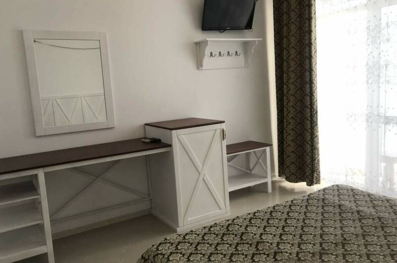 Изображение Изображение отеля / гостиницы "Отель-кафе «Крым»" #10 #8