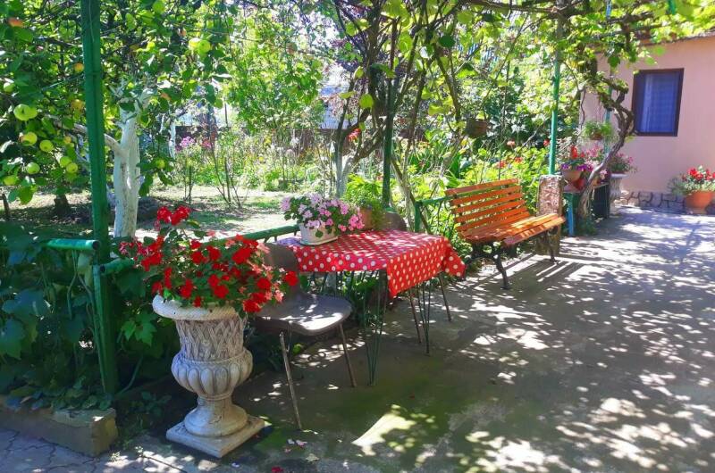 Изображение Изображение квартиры "Душевный домик рядом с морем и озером" #8 #8