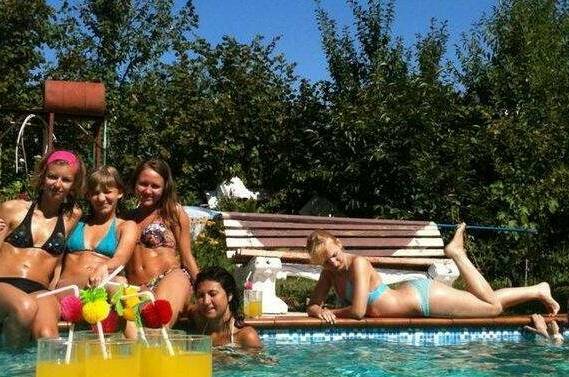 Изображение Изображение гостиницы &quot;Частный отель «Вишневка»&quot; #1 #1