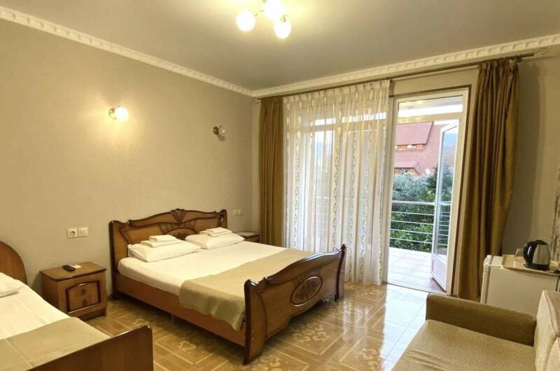 Изображение Изображение отеля / гостиницы "Mini hotel «Green House»" #10 #8