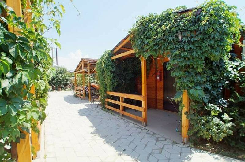 Изображение Изображение отеля / гостиницы "Деревянные Коттеджи на Лазурном" #10 #8