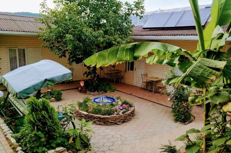 Изображение Изображение гостиницы "Гостевой дом «Цветочный дворик»" #3 #3