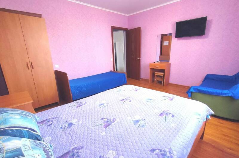 Изображение Изображение гостиницы "Частный сектор «Пик»" #8 #8