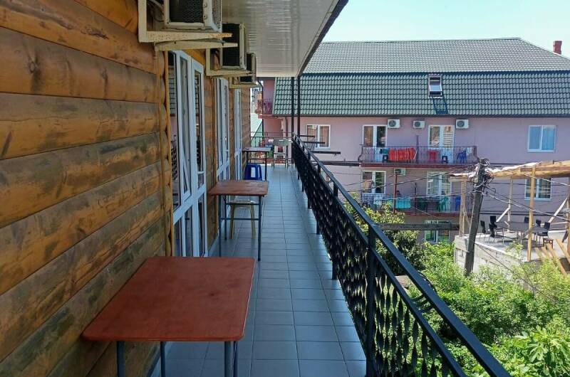 Изображение Изображение отеля / гостиницы "Гостевой дом «У Ларисы»" #11 #9