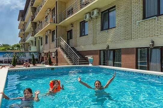 Изображение Изображение гостиницы "Отель «Леонидас»" #1 #1