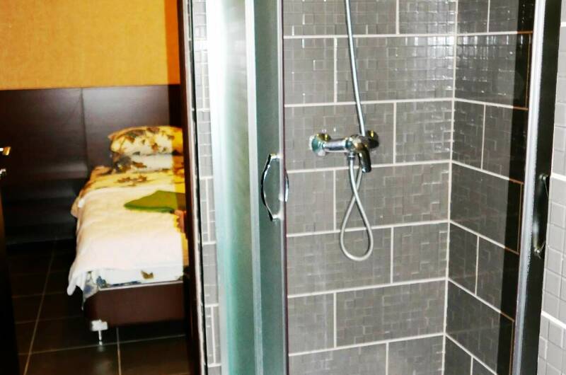 Изображение Изображение квартиры &quot;Апартаменты в парк-кафе «Пингвин»&quot; #6 #6