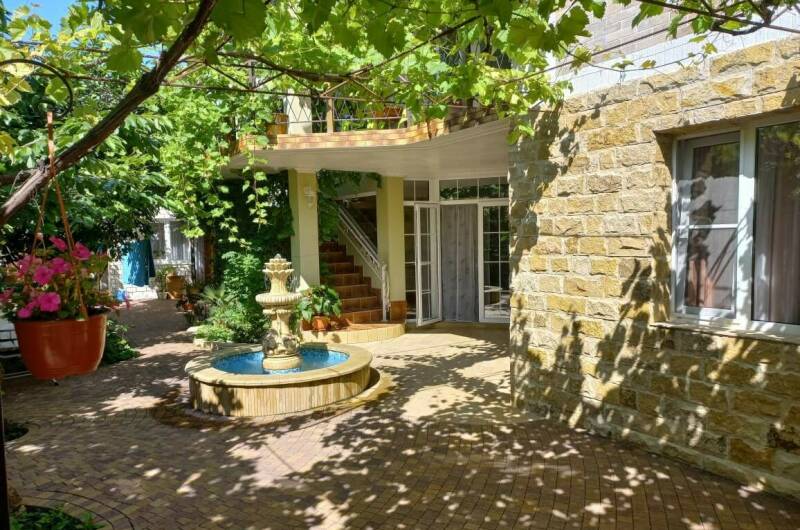 Изображение Изображение гостиницы "Гостевой дом «Зелёный дворик»" #1 #1