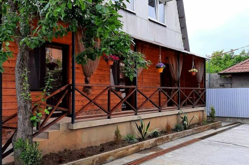 Изображение Изображение отеля / гостиницы "Гостевой дом «У Ларисы»" #10 #8