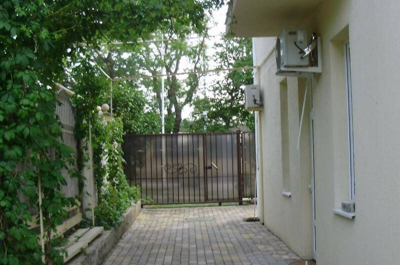 Изображение Изображение гостиницы "Частный дом на ул. Революционной, 136 (У Ларисы)" #4 #4