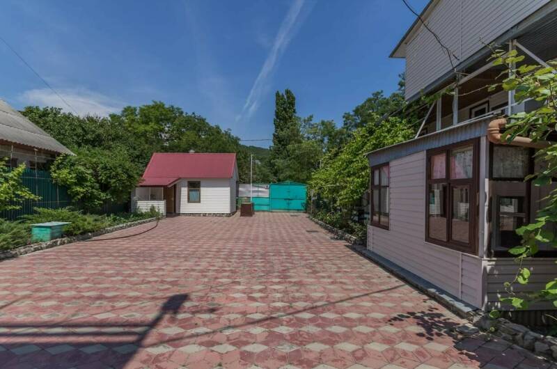 Изображение Изображение отеля / гостиницы "Гостевой дом «На Мира 42»" #11 #9